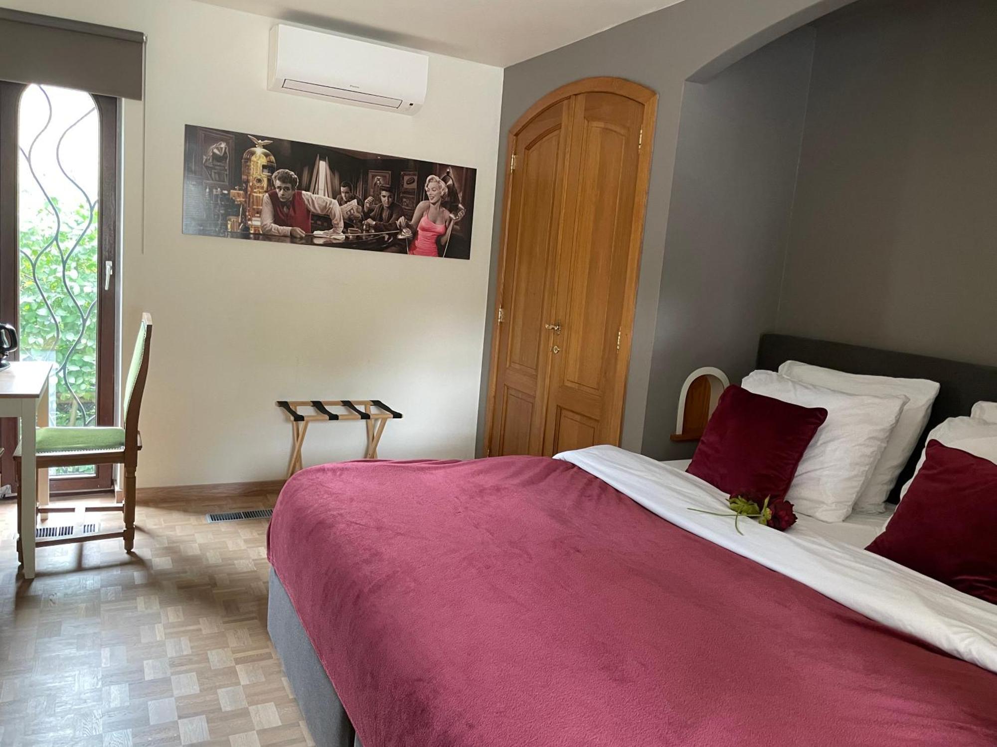 B&B Monroe Averbode Eksteriør billede